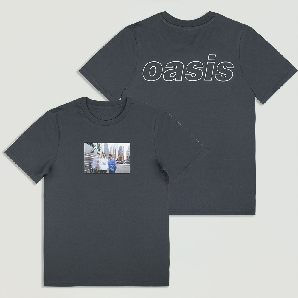 Oasis Live '25 Detroit Bus Photo T-Shirt Faded Black Best Merch Gift For Music Lovers