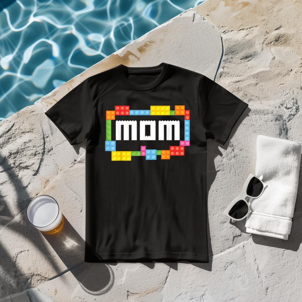 Master builder Mom Bricks Blocks Building Family Set Parents T-Shirt