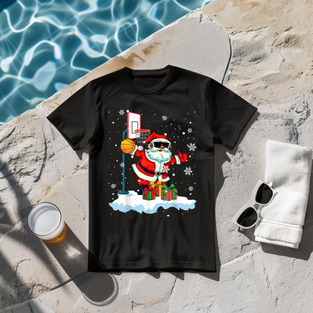 Afro Santa Playing Basketball Xmas Black Afro Basketball T-Shirt