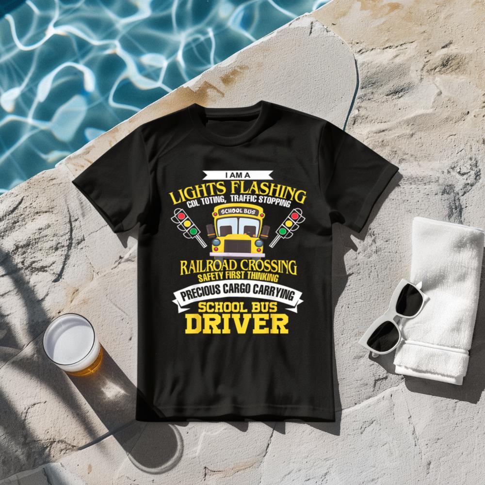 Im A School Bus Driver School Bus Driver Men Women Kids Gift T-Shirt